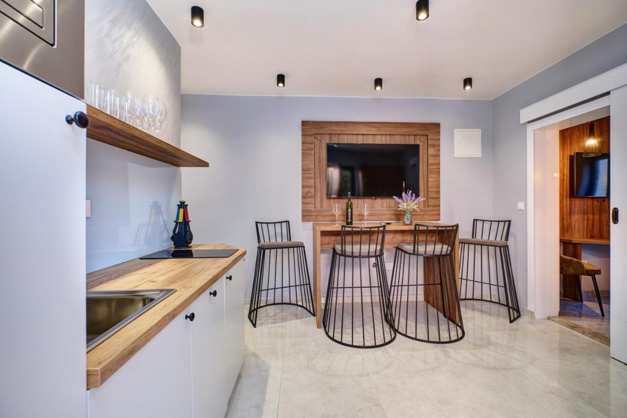 Luxury Apartments Mali Lošinj Екстериор снимка