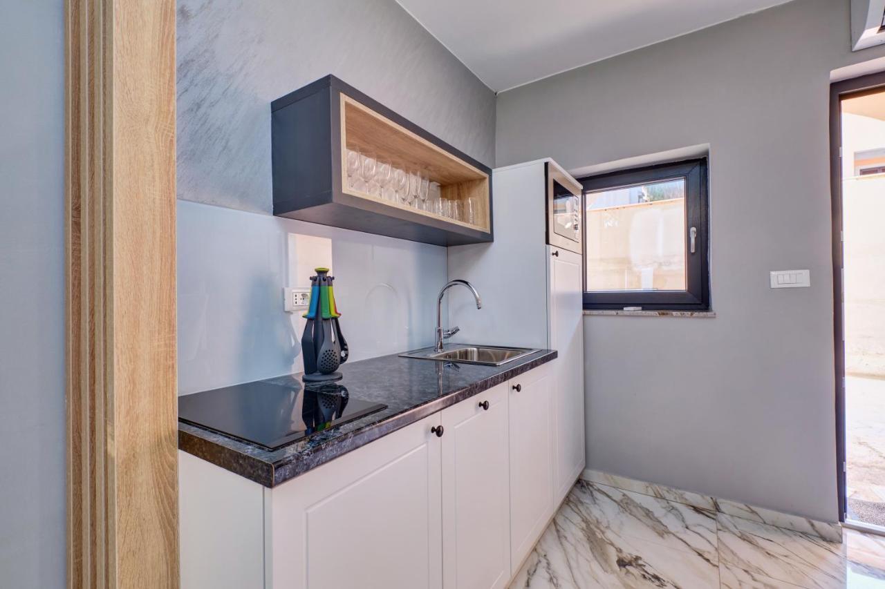 Luxury Apartments Mali Lošinj Екстериор снимка